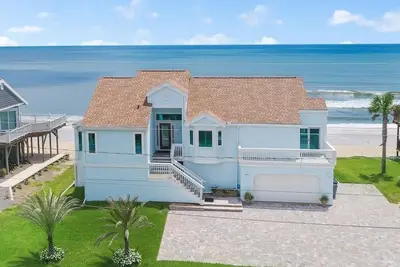 Image de Sandy Cheeks | Wren Beach Rentals by Portoro