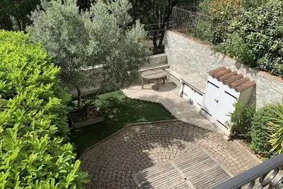 Image de Maison Meublée toute équipée au centre du village
