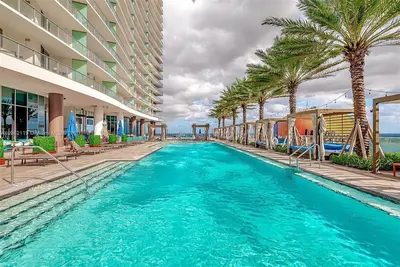 Image de Lyfe Resort & Residences Luxurious 2 bedroom oceanview penthouse - Ph4106