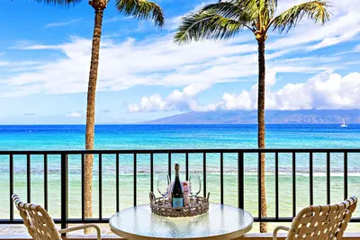 Image de Seabreezes surround 2bd oceanfront condo