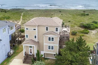 Image de Oceanfront, Private Pool, Elevator, Hot Tub, Ocean Views!