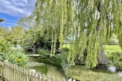Beautiful studio style lodge, located in the Kent countryside