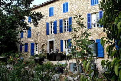 Image de Bastide ancienne de caractère  gîte de charme ( 70m2 ) pour 2 à 4 personnes