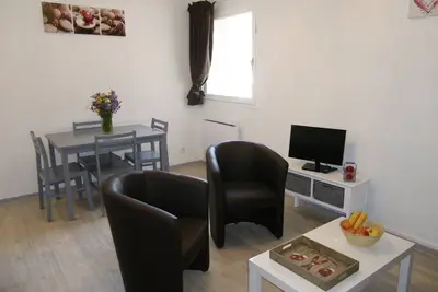 Image de Charmant studio cabine 4 personnes, 2 étoiles, centre de Valloire, proche commerces et télécabine