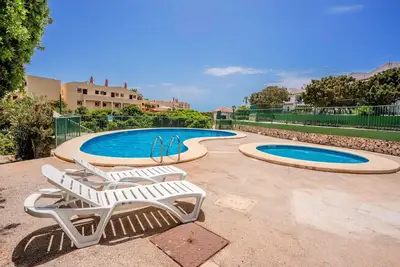 Image de Appartement 'Biniforcat 21' près de la mer avec piscine partagée