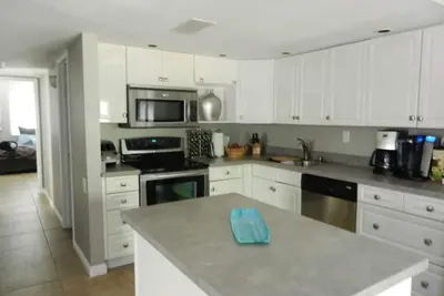 Image de Beautiful 3 Bedroom, 2 Bath Condo - Wheelchair Accessible Condo, Gated Community