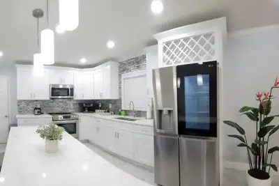 Image de #2 Tampa Palace by Joyful Moments Vacatio