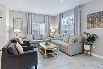 Image de Last Minute Disney Getaway! Private Pool & Themed Bedrooms. Book Now! #49853