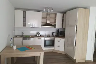 Image de Schöne und Gemütliche Ferienwohnung