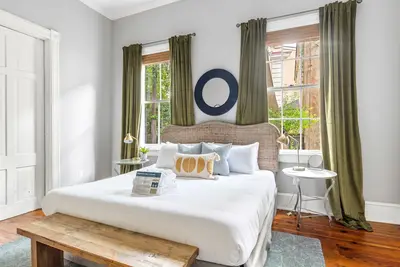 Image de Maison de Jasmine Suite A | Next to Fuel Cantina