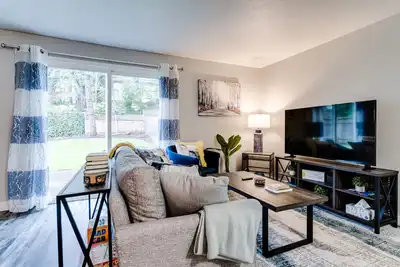 Image de Foothills home in Se Eugene, 15min to Autzen Stadium