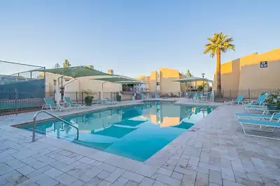 Image de Cozy Coast 3bedroom Condo w Pool & Hot Tub!
