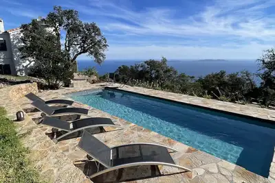 Image de Villa avec vue mer Ă couper le souffle