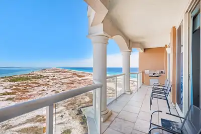 Image de 🌴Gulf Views-Private Balcony-Indoor+Outdoor Pool-Portofino 2-1902🌴