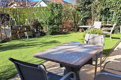 Image de Appartement *** de 54m², prêt de tout, avec son jardin et son parking privatifs