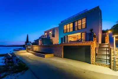 Image de Captivating Dubrovnik Villa | Villa Belle Riviere | Private Infinity Pool & Next to the Sea | Slano