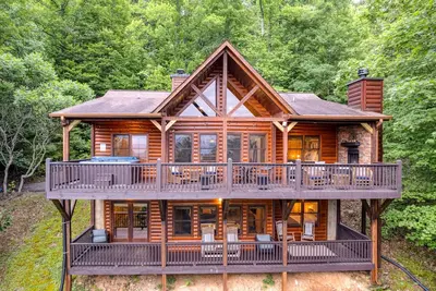 Image de Cozy Mntn Escape *Fireplace *Games *Views *Hot Tub