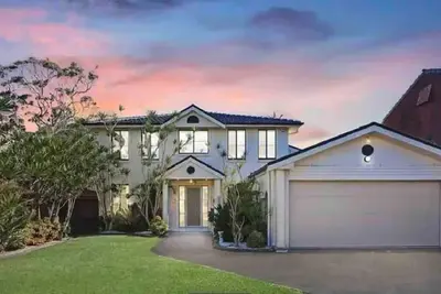 Image de Large Holiday Home with Heated Pool on demand near Lake & Beaches