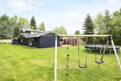 Image de Maison de vacances pour 8 a Væggerløse-By Traum