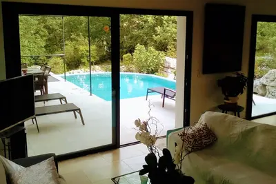 Image de Superbe Villa privée Calme avec piscine Vallon Pt d'Arc/ Ruoms: Villa Les Chenes