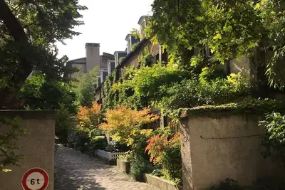 Image de Charming Mews House near Rodin Museum - 4 to 5 bdrs - 3bthrs- 3 floors