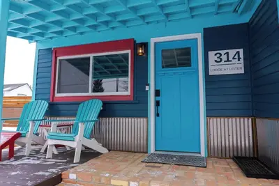 Image de Downtown, easy access to all the fun!