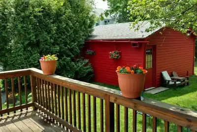 Image de Charming 4 Br home close to beaches and Newport