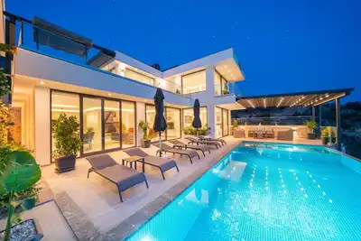 Image de Luxury Villa with Sea View