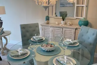 Image de Lido Key condo w-private beach access