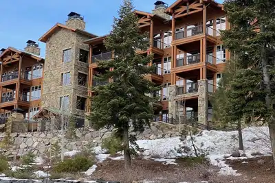 Image de Northstar Lodge 2 Bd/2Bath Sleeps 6 Condo: Ski-in/Ski-out