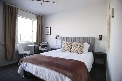 Image de Fillmore Lodge: Cozy 1-Queen Room at a Best Price