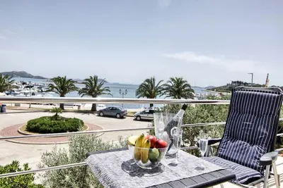 Image de Apartments Victoria - One Bedroom Apartment with Terrace and Sea View