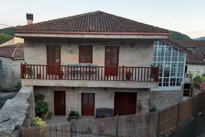 Image de Two Chaos Rural House | Rural Tourism House in A Arnoia