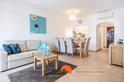 Image de #025  T3 Encantador em Albufeira  by Home Holidays