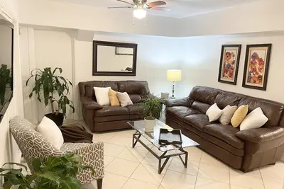 Image de Florida Sunshine is only 3 Miles to the Beach 🏖️