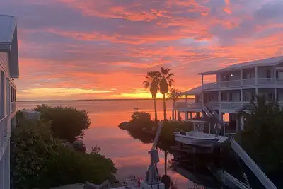 Image de Waterfront Keys Sunset Spectacular