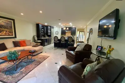 Image de Luxury Condominium Just Steps From Downtown Yountville