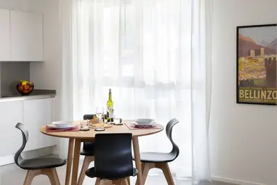 Image de Joli appartement pour 2 personnes avec Wifi, Tv, balcon, animaux admis et parking