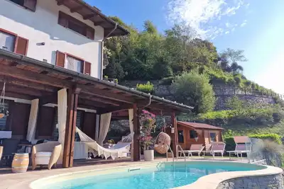 Image de Joli appartement pour 5 personnes avec piscine, Wifi, Tv, terrasse et parking