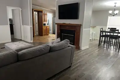 Image de Nice 3-bedroom home near Lake Charles in Sulphur!
