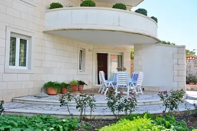 Image de Appartements Tonka (42251-A1) - Pucisca - île de Brac