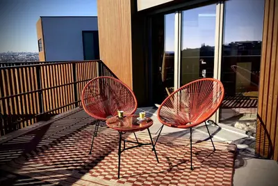 Image de Luxury flat with Panoramic Paris and Eiffel Tower view near Disneyland Paris