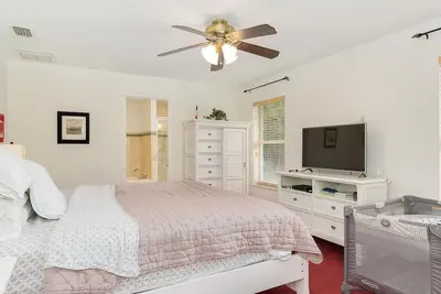 Image de Central Beach East of A1a 4 Bedroom Central Beach Heated Pool Home