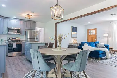 Image de Charming Modern Home