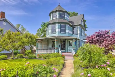 Image de Charming Greenport Gem 1, 1 Mile to Ferry!