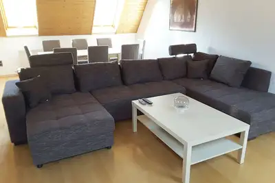 Image de Großzügige Helle Ferienwohnung mit 4 Schlafzimmern