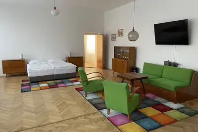 Image de Vintage apartment in center. Parking free.