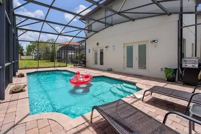 Image de Luxury High Grove Villa 4bds w/Pool, near Disney