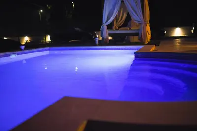 Image de 4 bedroom villa with a private pool!
