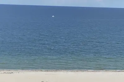 Image de Beachfront Luxury Condo